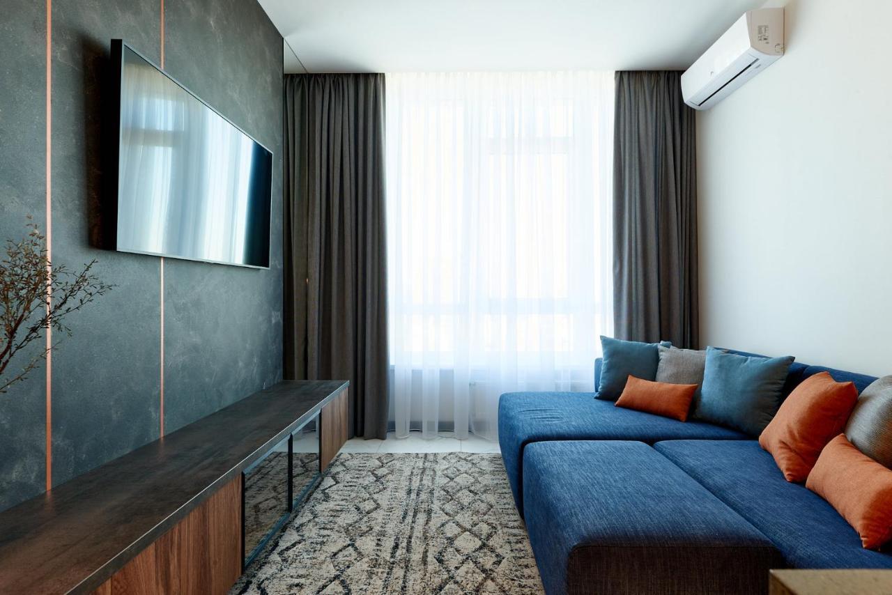 Kador Home Hotel Downtown Киев Экстерьер фото