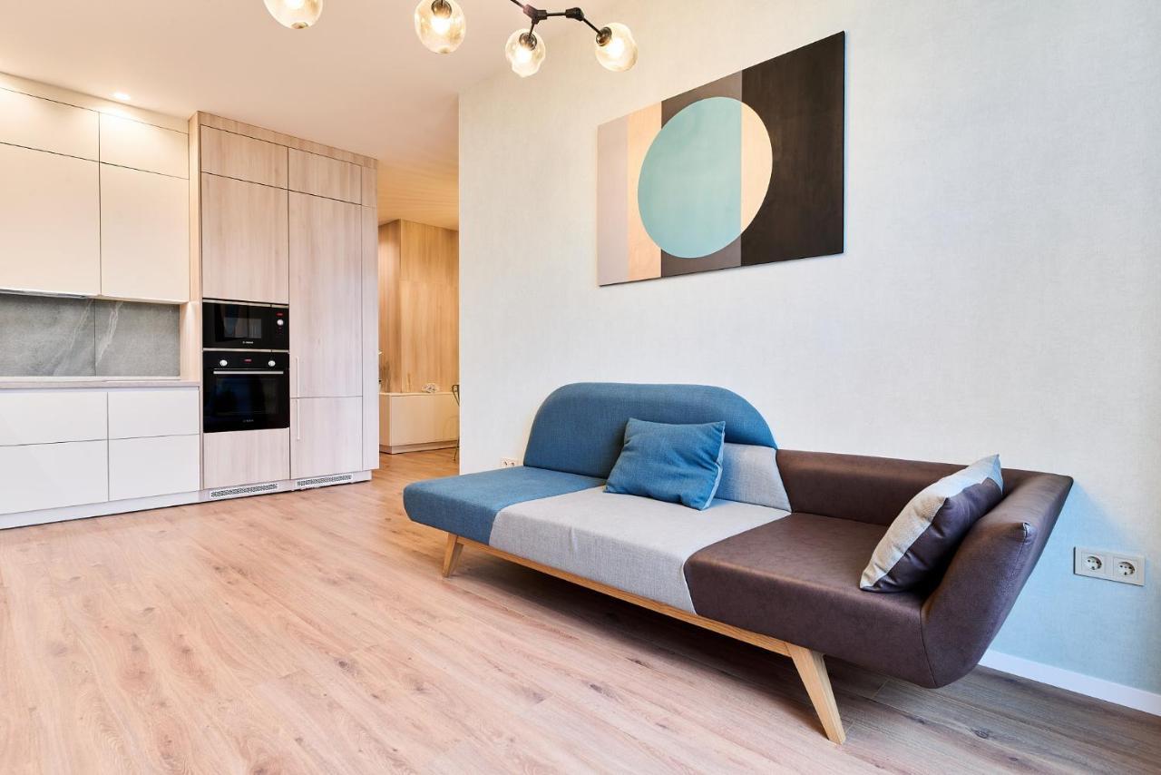 Kador Home Hotel Downtown Киев Экстерьер фото