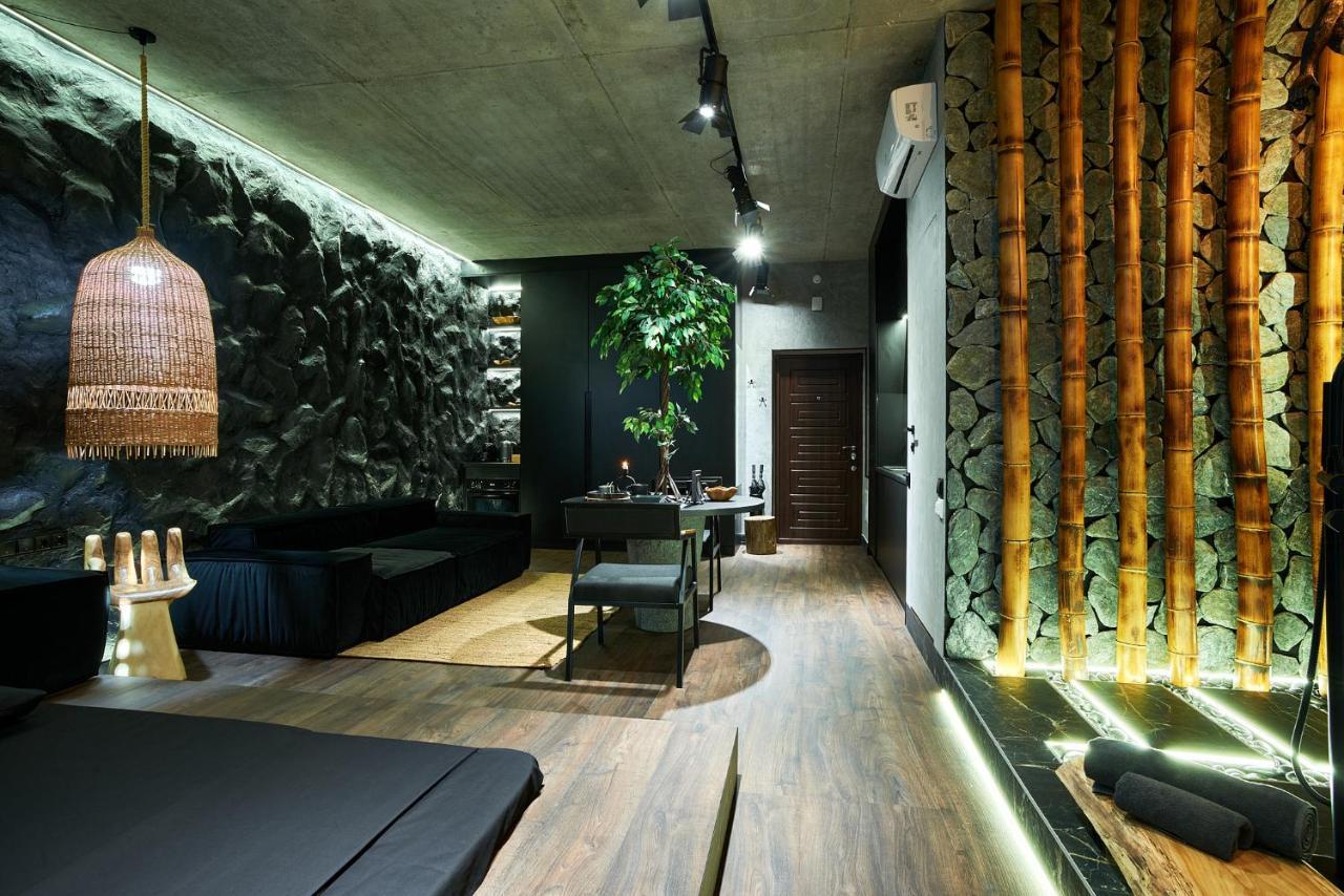 Kador Home Hotel Downtown Киев Экстерьер фото