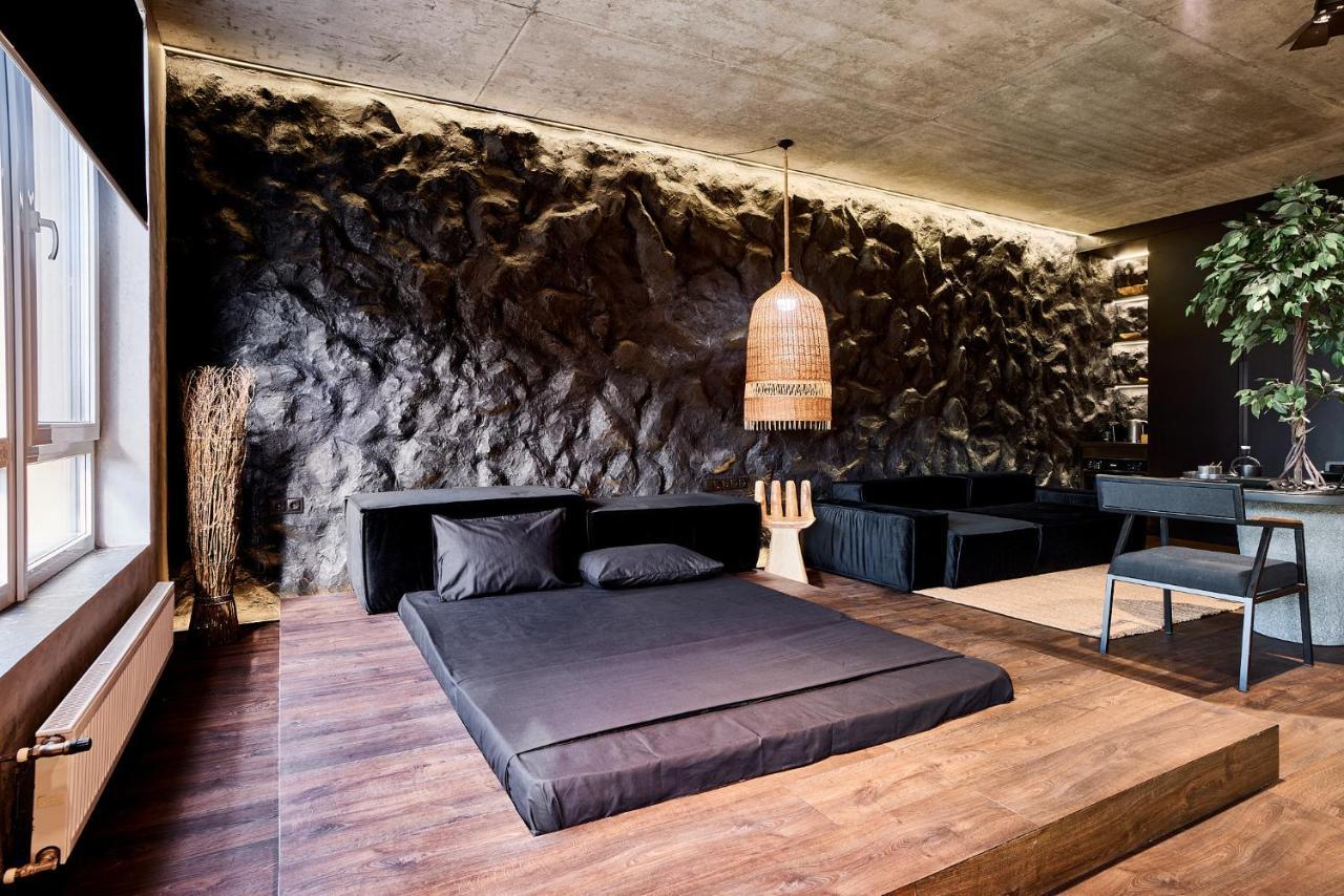 Kador Home Hotel Downtown Киев Экстерьер фото
