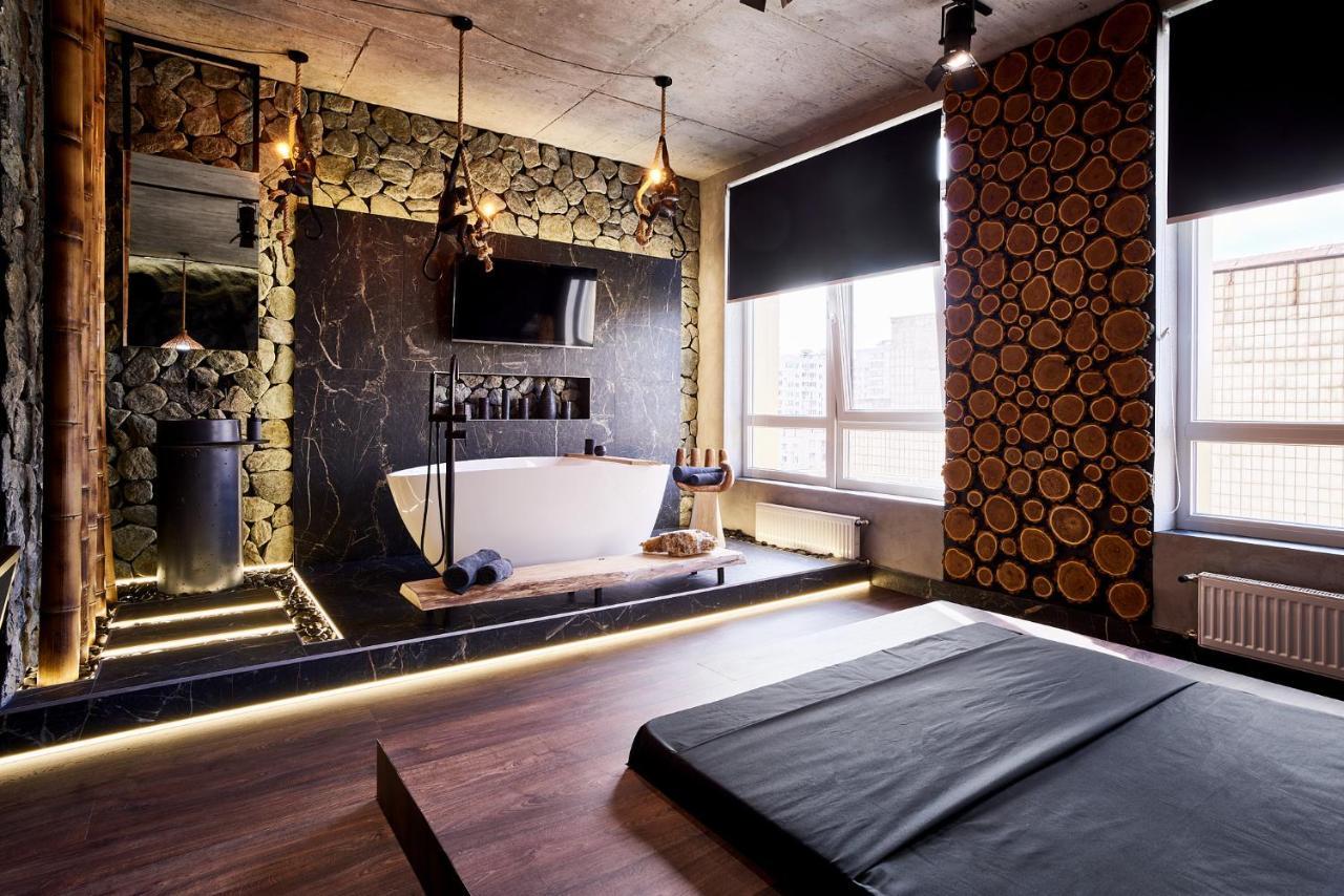 Kador Home Hotel Downtown Киев Экстерьер фото